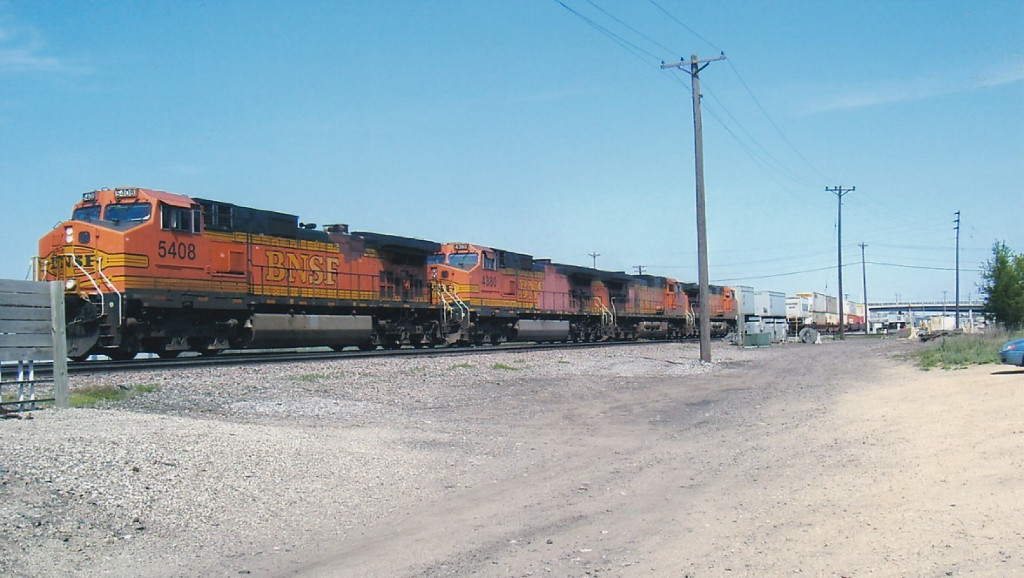 BNSF 5408 East